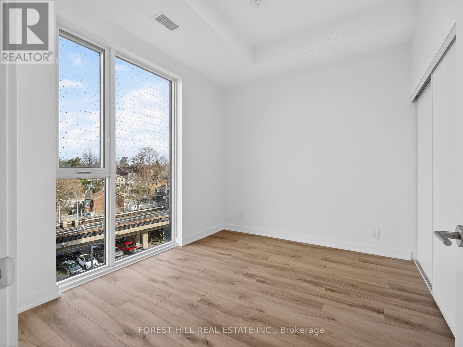 415 - 1660 Bloor Street W, Toronto, Ontario  M6P 1A8 - Photo 14 - W12903412