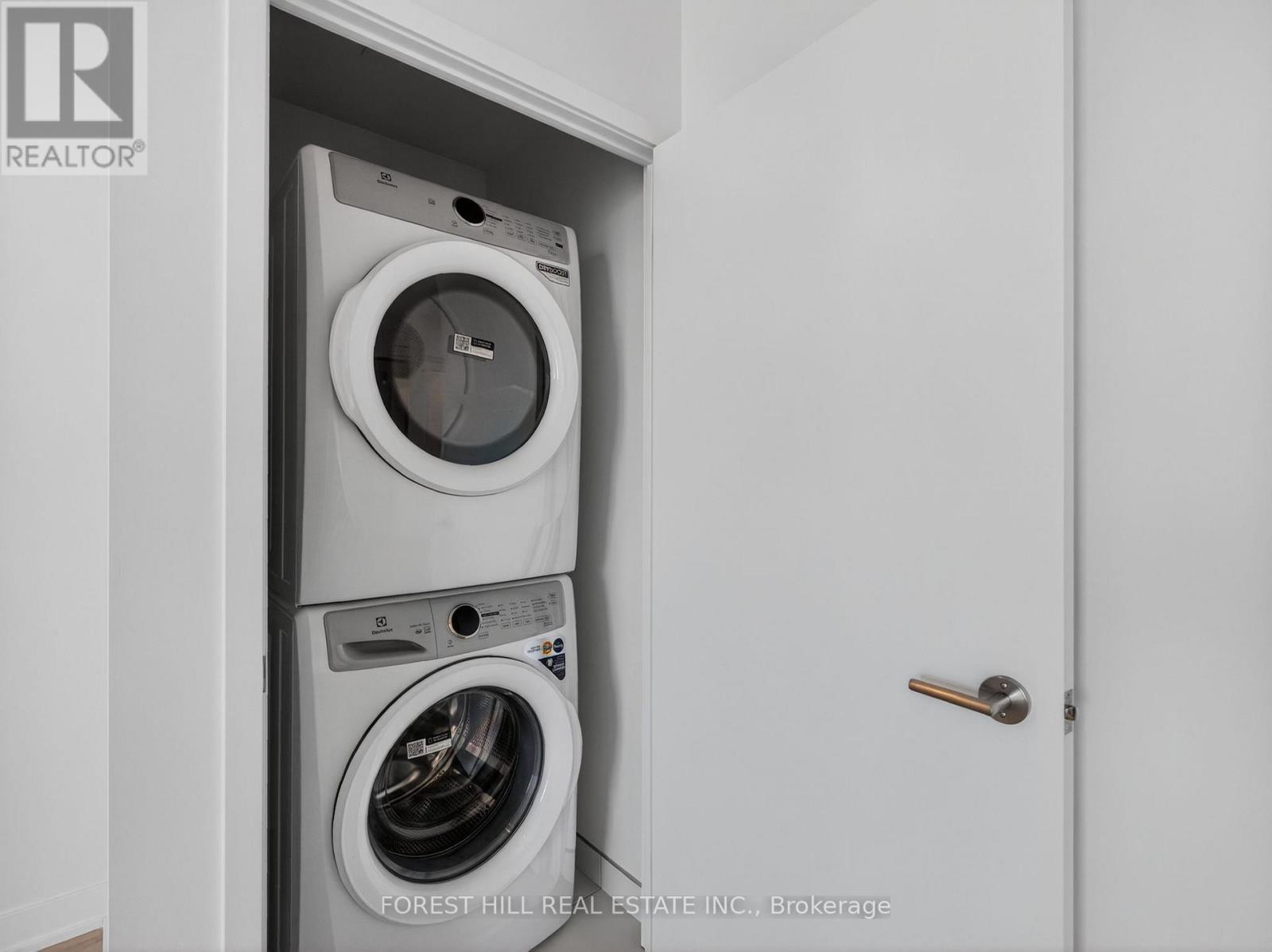 415 - 1660 Bloor Street W, Toronto, Ontario  M6P 1A8 - Photo 18 - W12903412