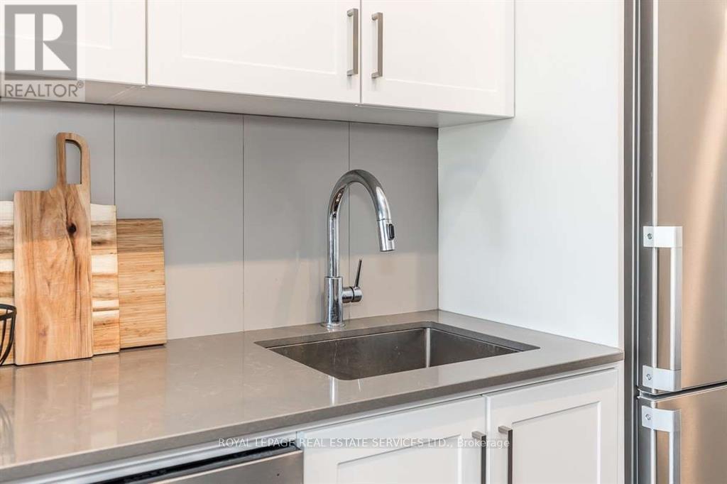 203 - 681 Yonge Street, Barrie, Ontario  L4N 4E8 - Photo 7 - S12906594