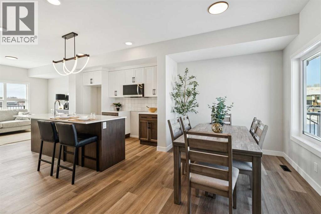 17 Gray Close, Sylvan Lake, Alberta  T4S 0W4 - Photo 6 - A2293886