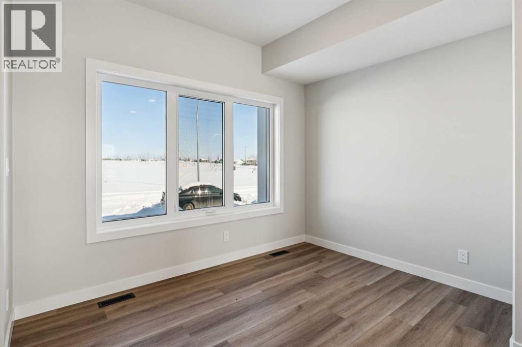 17 Gray Close, Sylvan Lake, Alberta  T4S 0W4 - Photo 7 - A2293886