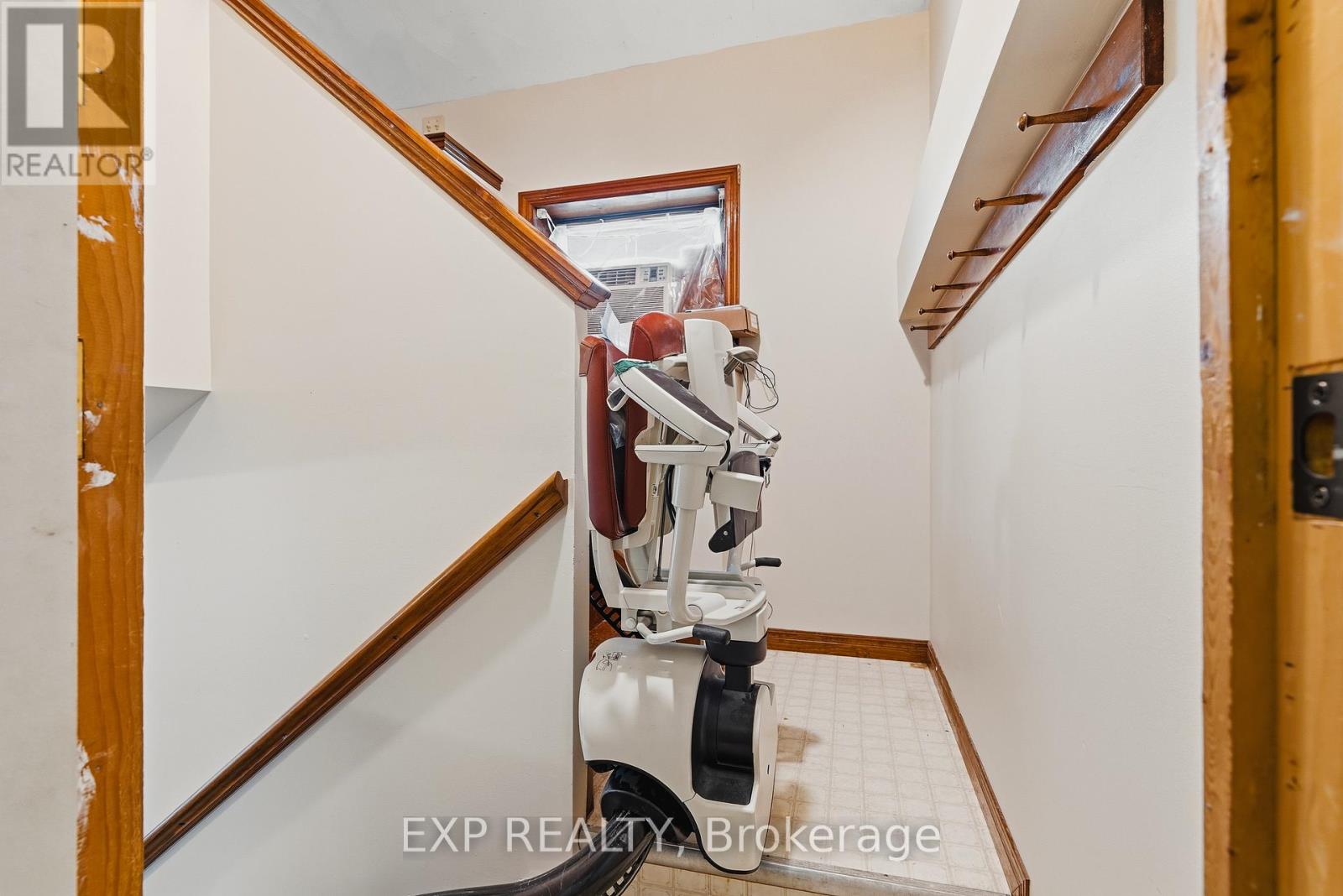 19 Adam Street, Huron East, Ontario  N0K 1W0 - Photo 24 - X12906572