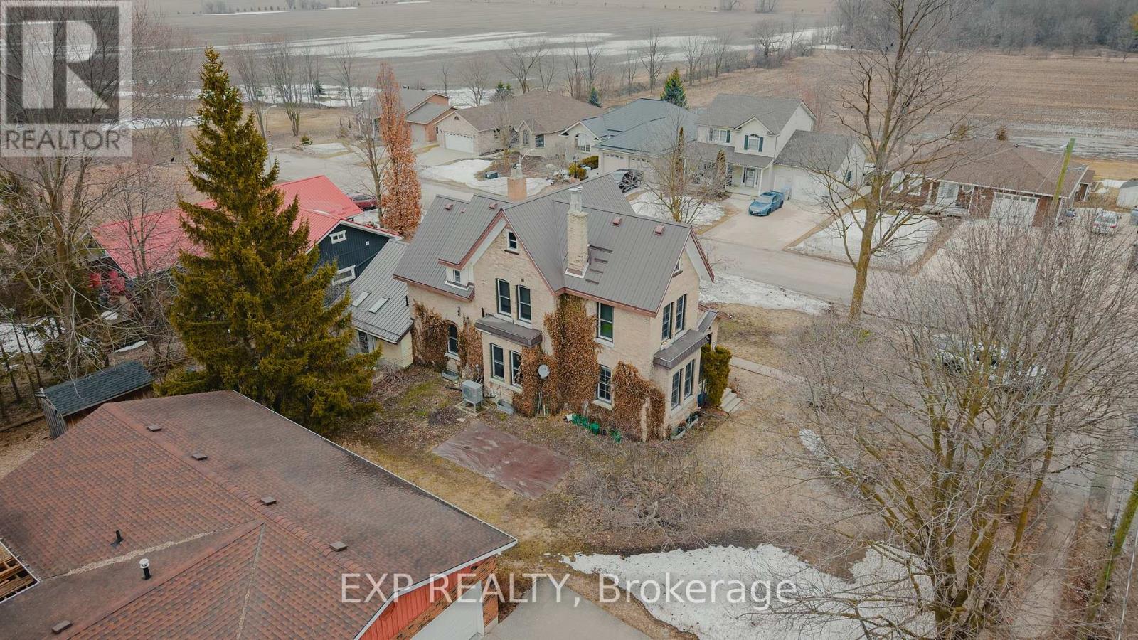 19 Adam Street, Huron East, Ontario  N0K 1W0 - Photo 37 - X12906572