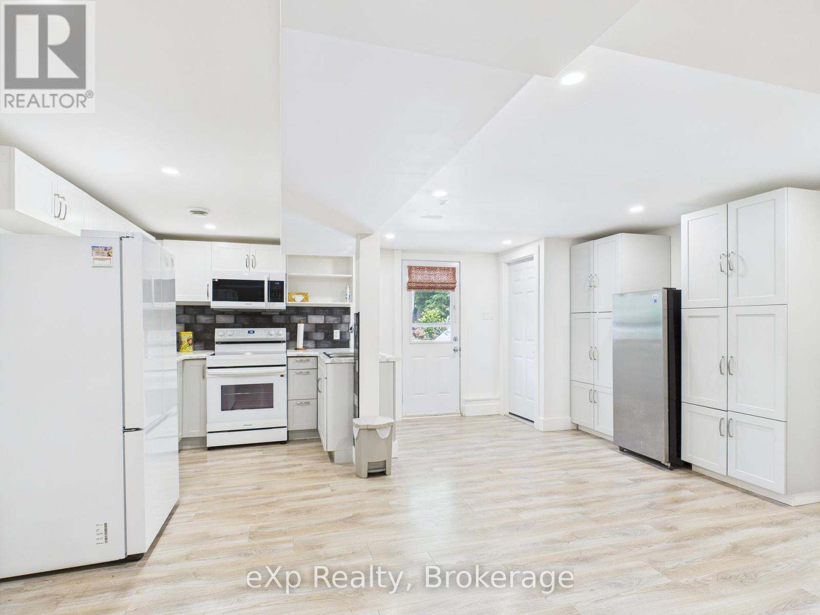 105 Menomini Road, Huron-Kinloss, Ontario  N2Z 2X3 - Photo 23 - X12830830