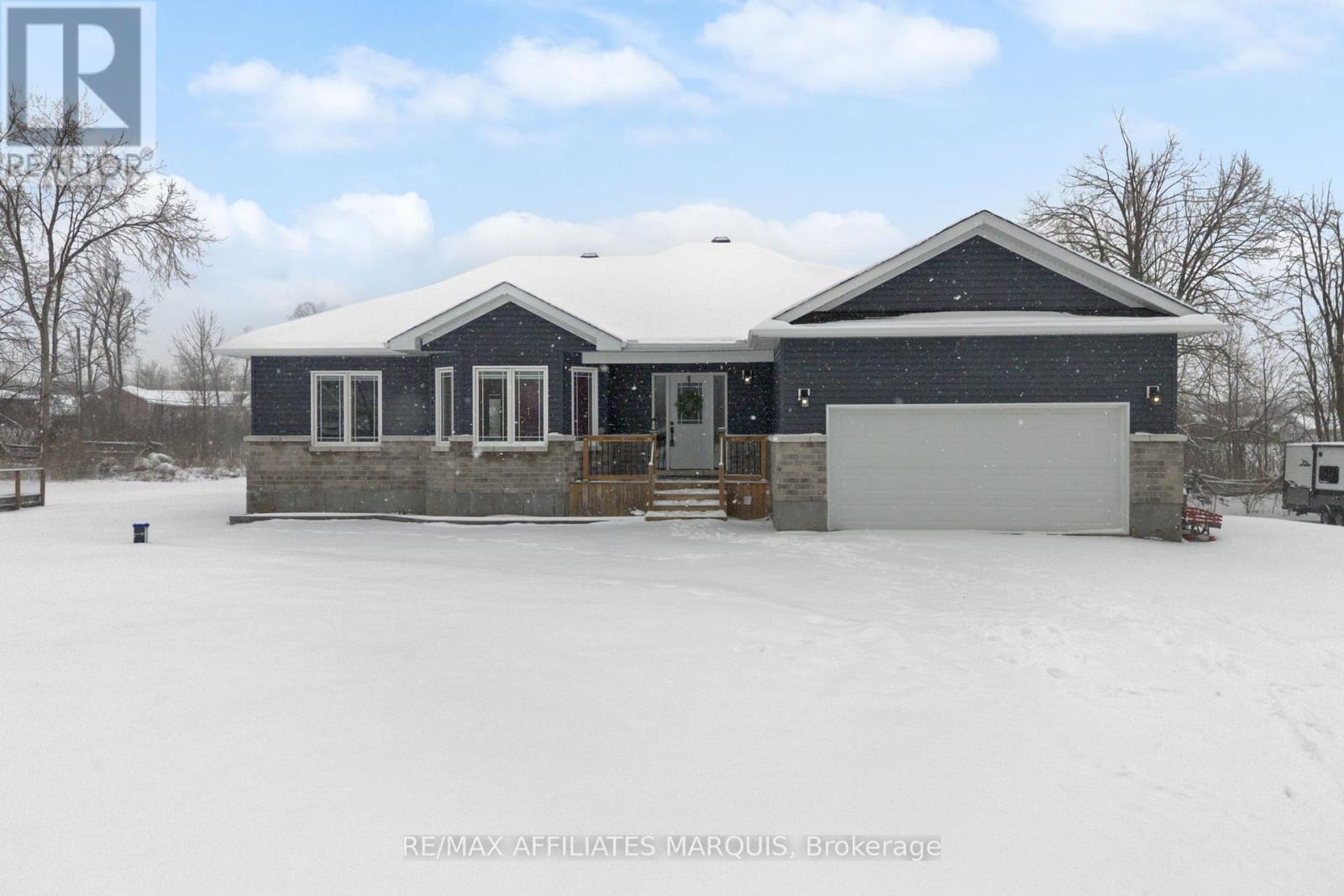9 JOSEPH WAY, Rideau Lakes, Ontario
