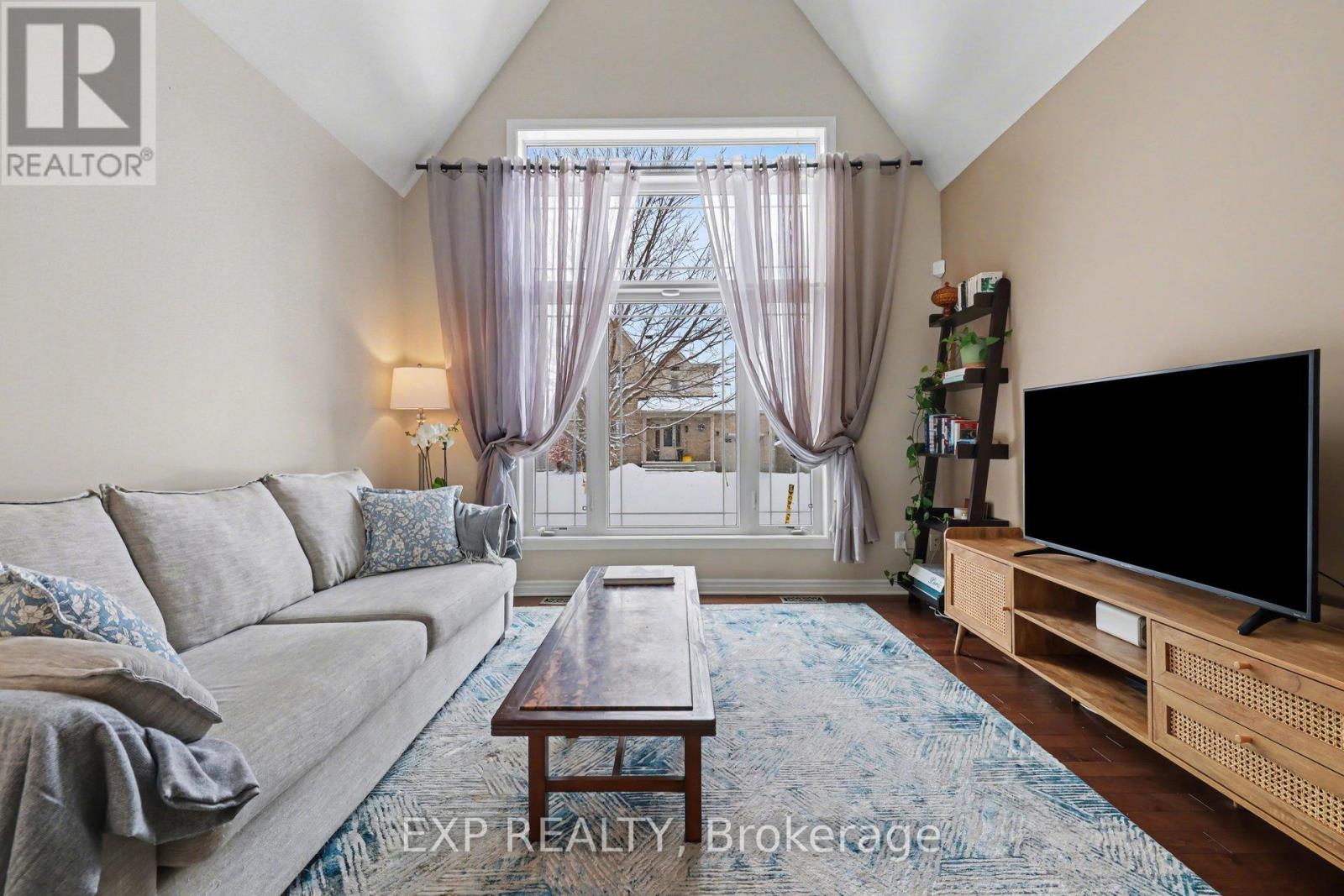 159 Loreka Court, Ottawa, Ontario  K2S 0N3 - Photo 7 - X12906620