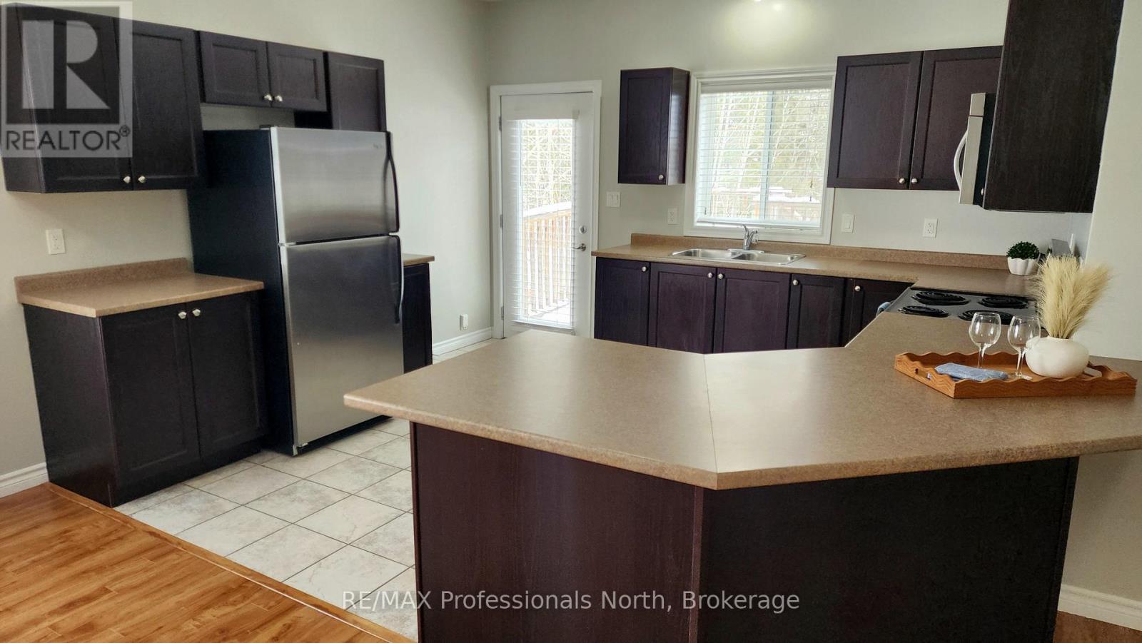 33 Goodwin Drive, Huntsville, Ontario  P1H 2R3 - Photo 26 - X12816742