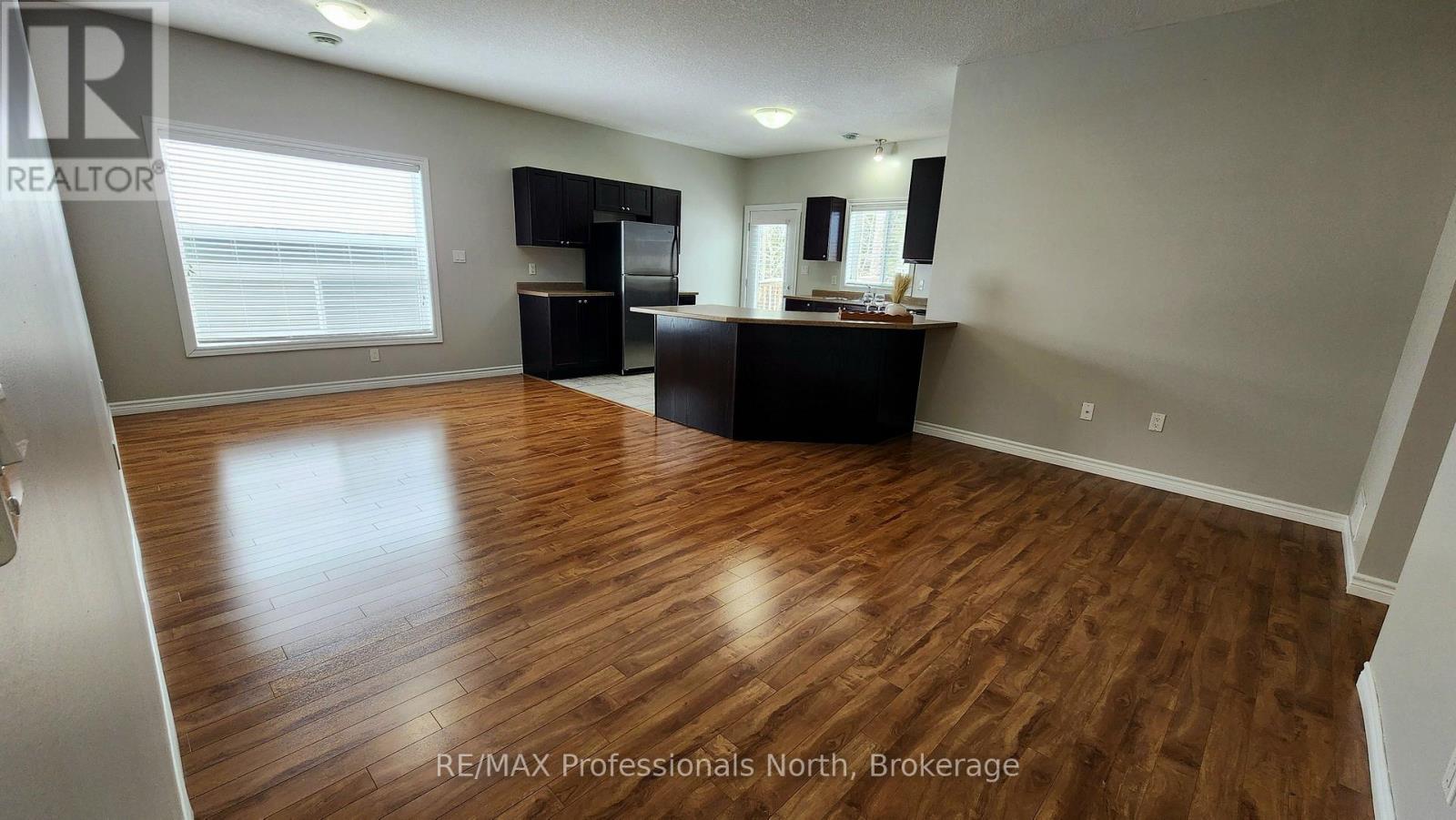 33 Goodwin Drive, Huntsville, Ontario  P1H 2R3 - Photo 23 - X12816742