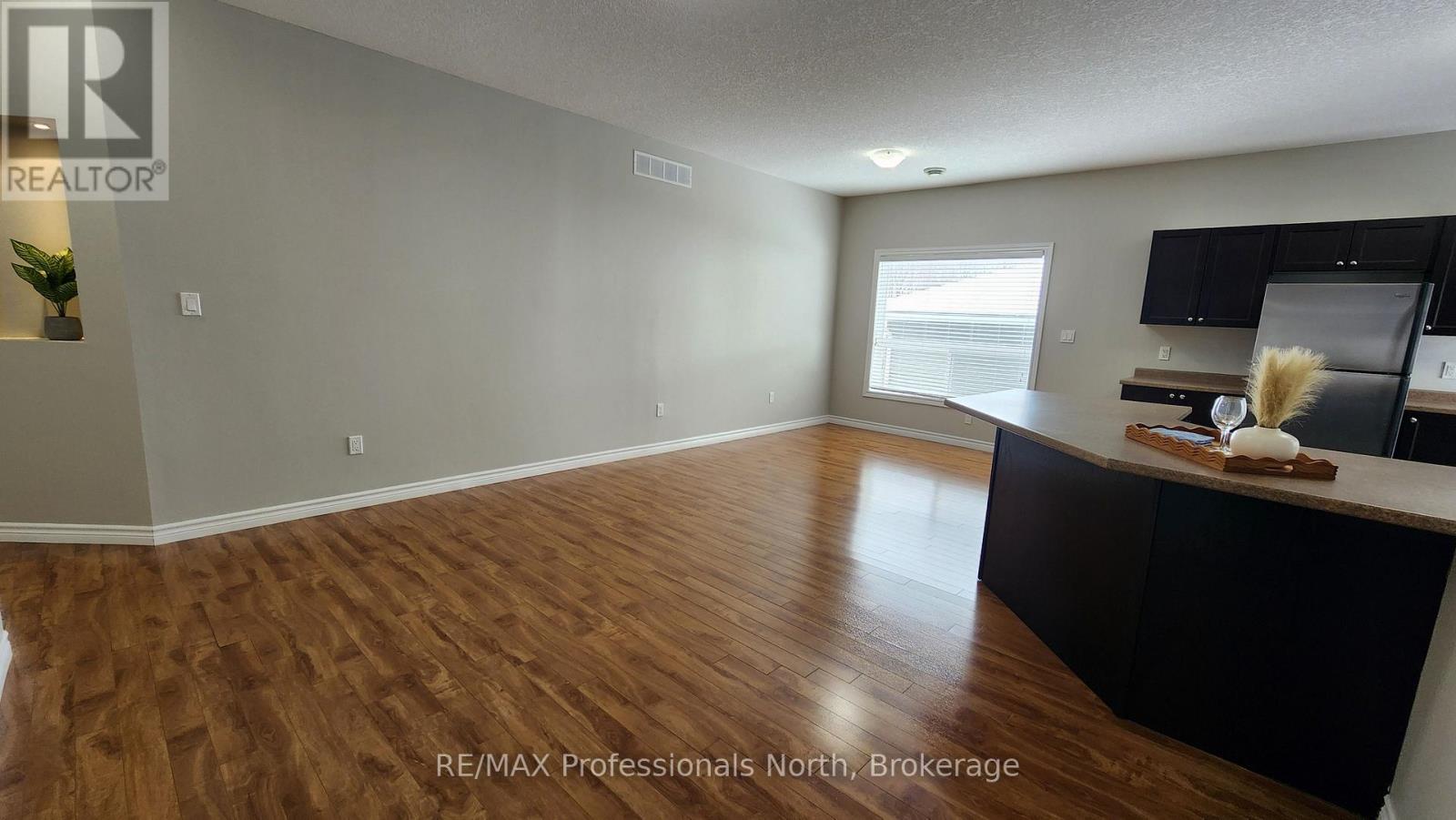 33 Goodwin Drive, Huntsville, Ontario  P1H 2R3 - Photo 24 - X12816742