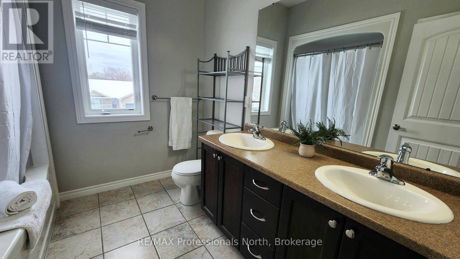 33 Goodwin Drive, Huntsville, Ontario  P1H 2R3 - Photo 11 - X12816742