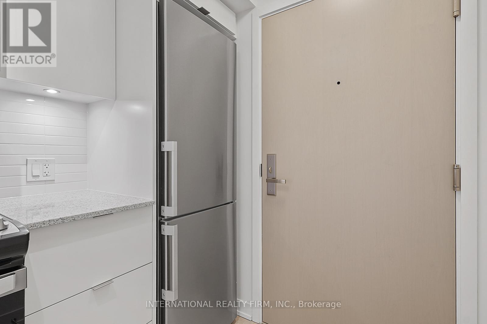 116 - 500 Wilson Avenue, Toronto, Ontario  M3H 0E5 - Photo 2 - C12906618