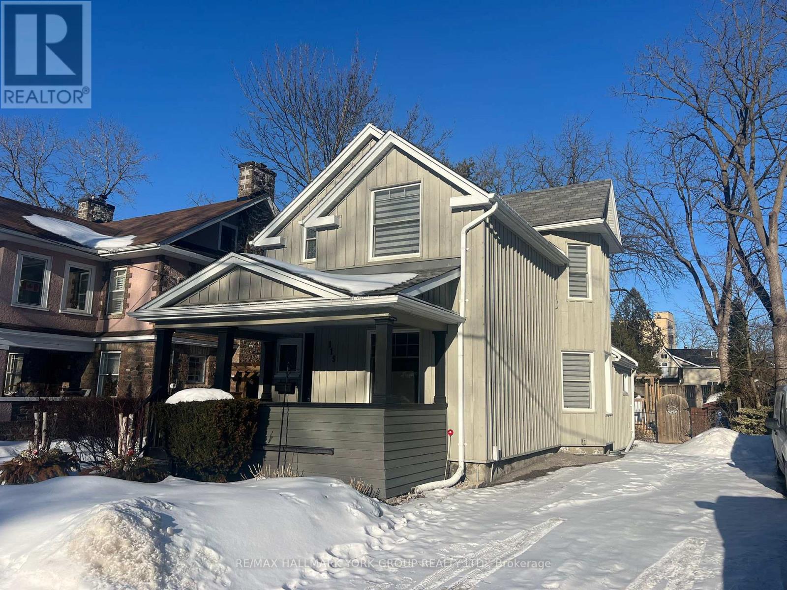 119 Temperance Street, Aurora (Aurora Village), Ontario  L4G 2R2 - Photo 2 - N12906628