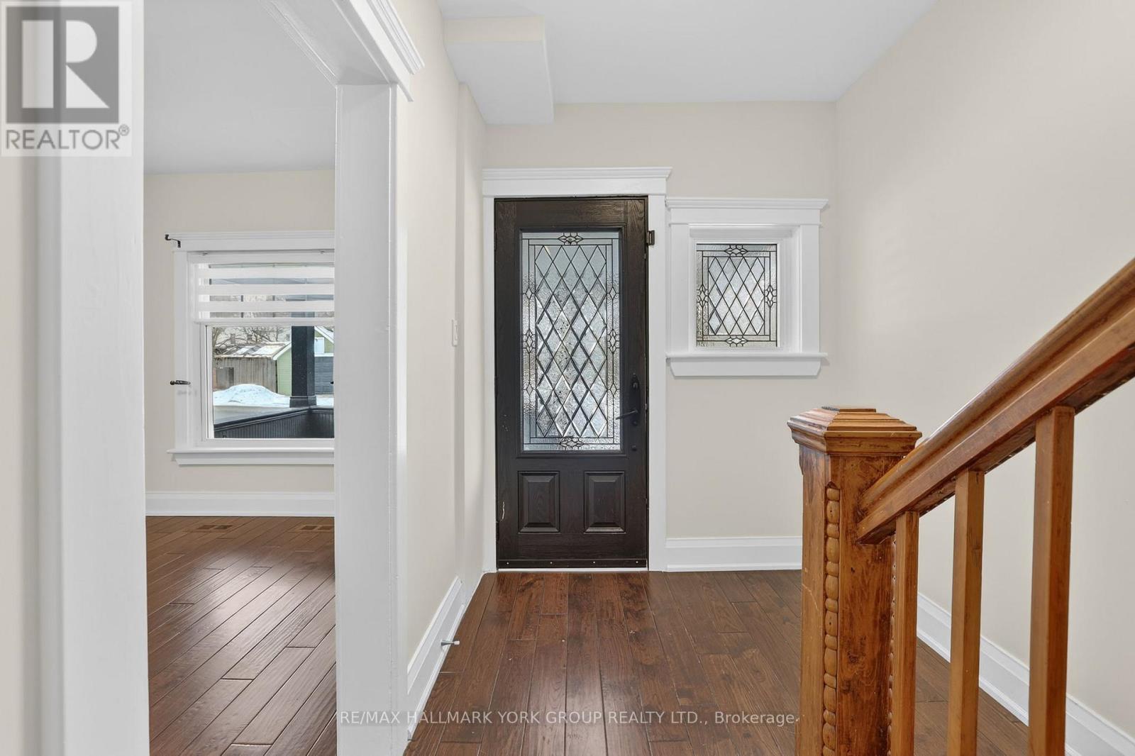 119 Temperance Street, Aurora (Aurora Village), Ontario  L4G 2R2 - Photo 3 - N12906628