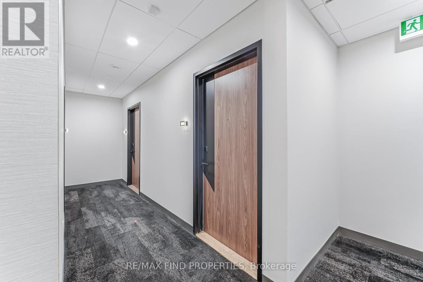 203 - 1037 The Queensway, Toronto, Ontario  M8Z 0H5 - Photo 3 - W12906626