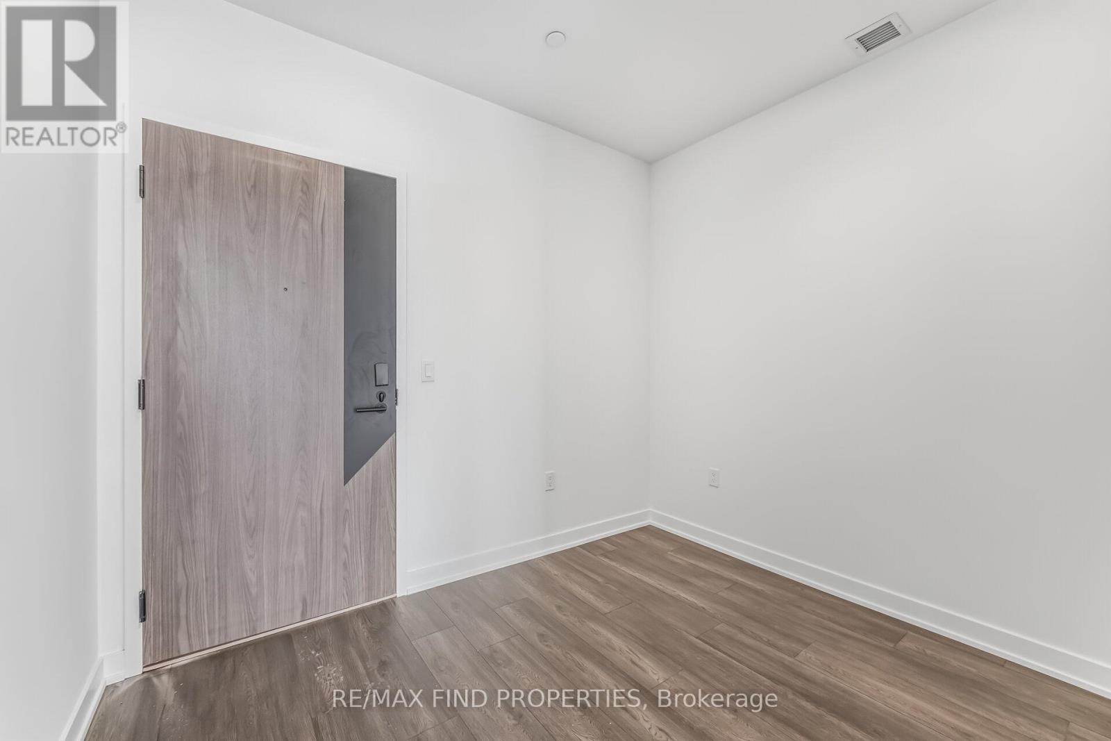 203 - 1037 The Queensway, Toronto, Ontario  M8Z 0H5 - Photo 9 - W12906626