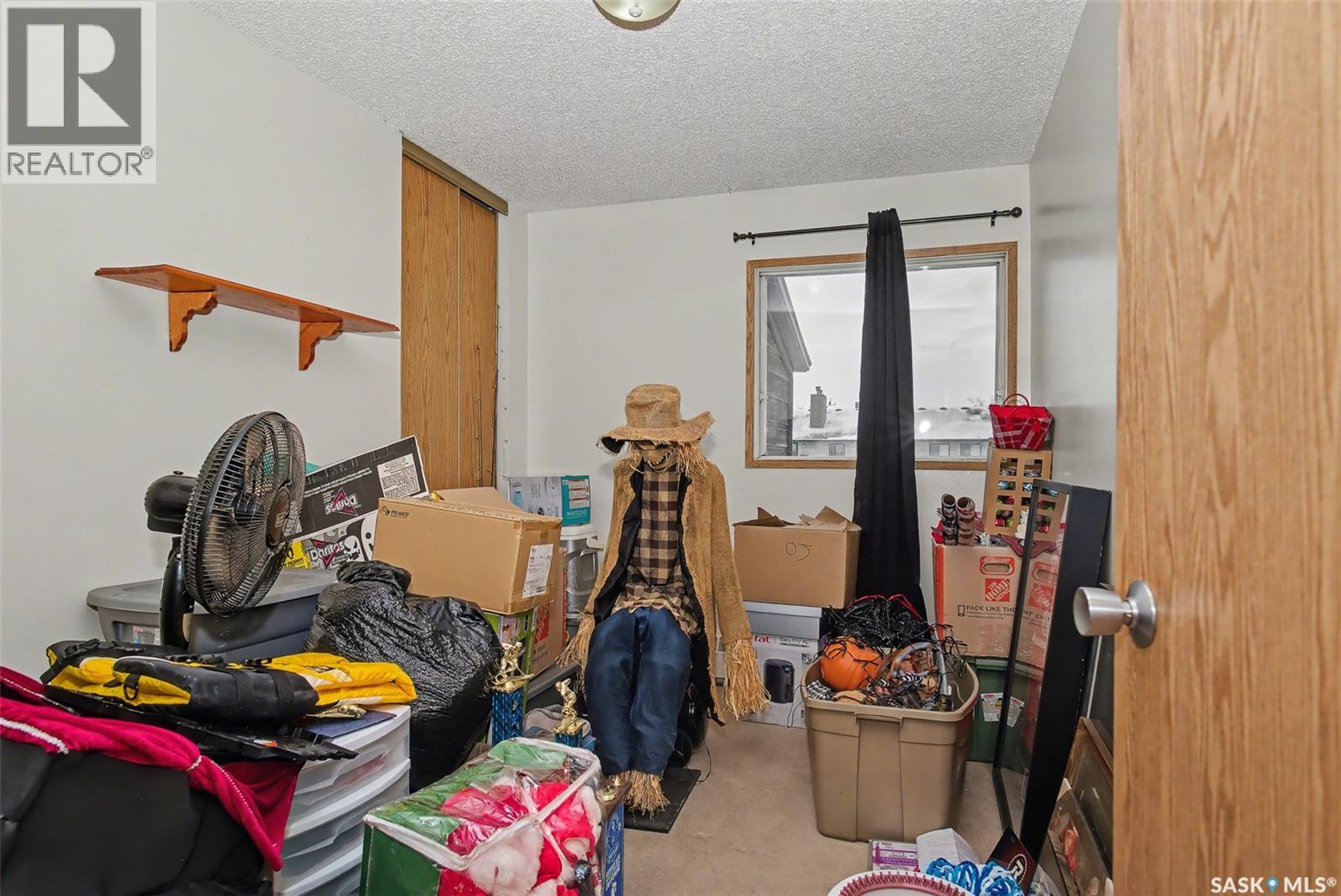 301 35 Alport Crescent, Regina, Saskatchewan  S4R 7X2 - Photo 11 - SK031002