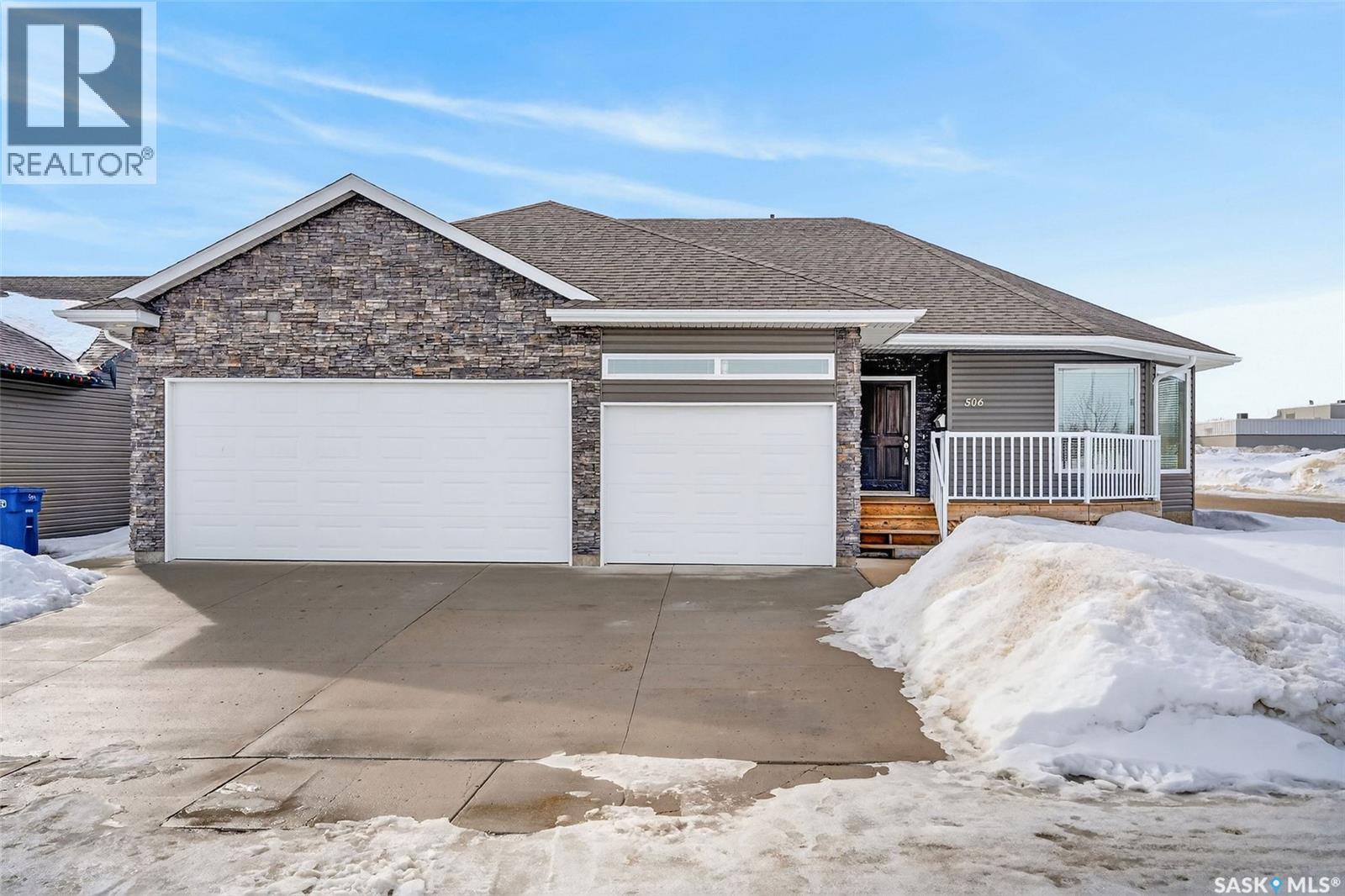 506 16th Avenue, Humboldt, Saskatchewan  S0K 2A0 - Photo 2 - SK030957