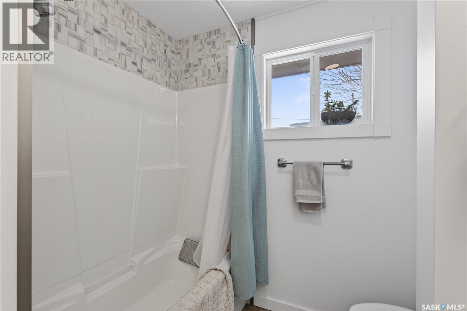 35 King Crescent, Humboldt, Saskatchewan  S0K 2A0 - Photo 22 - SK030906