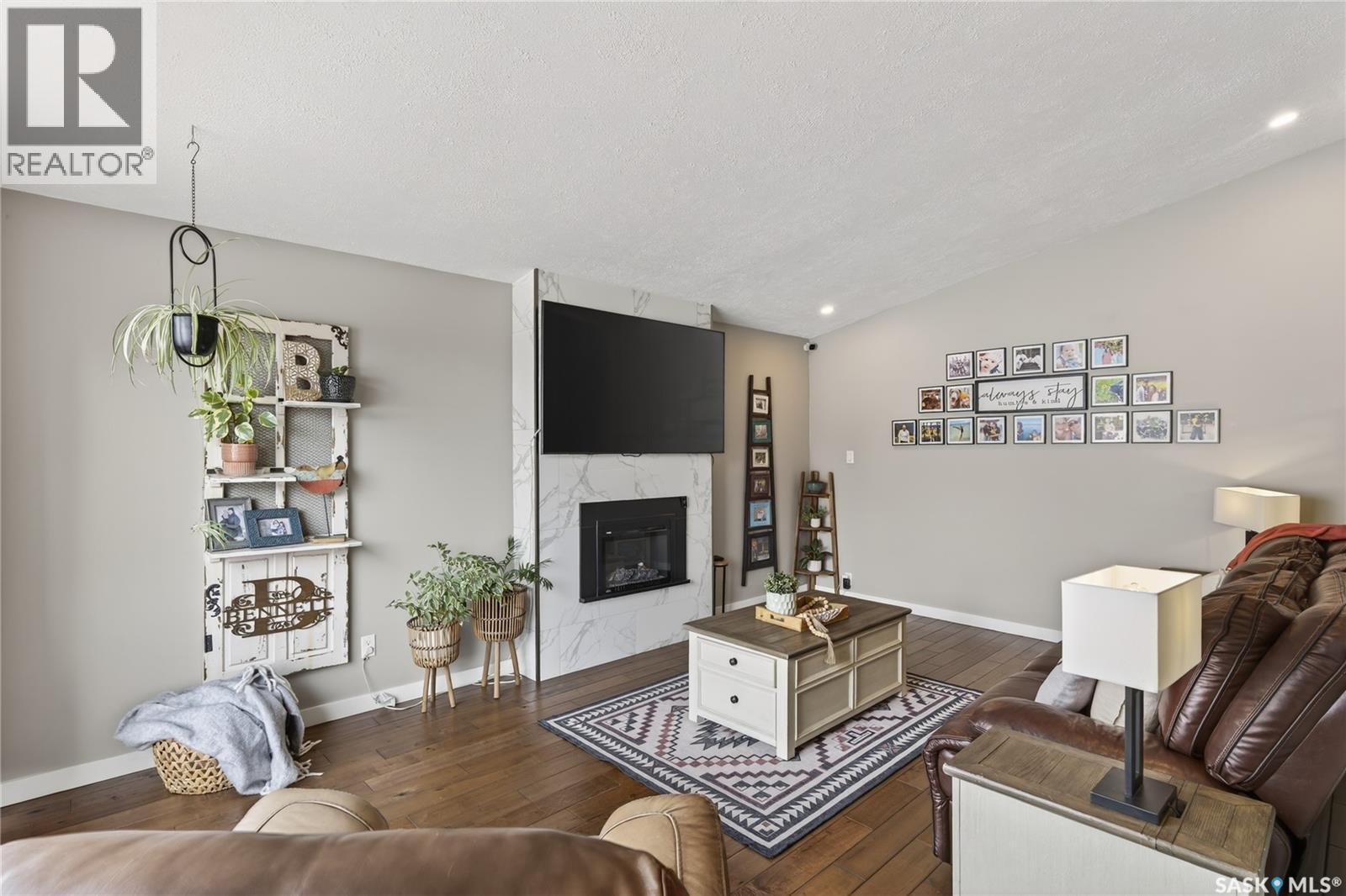 35 King Crescent, Humboldt, Saskatchewan  S0K 2A0 - Photo 5 - SK030906