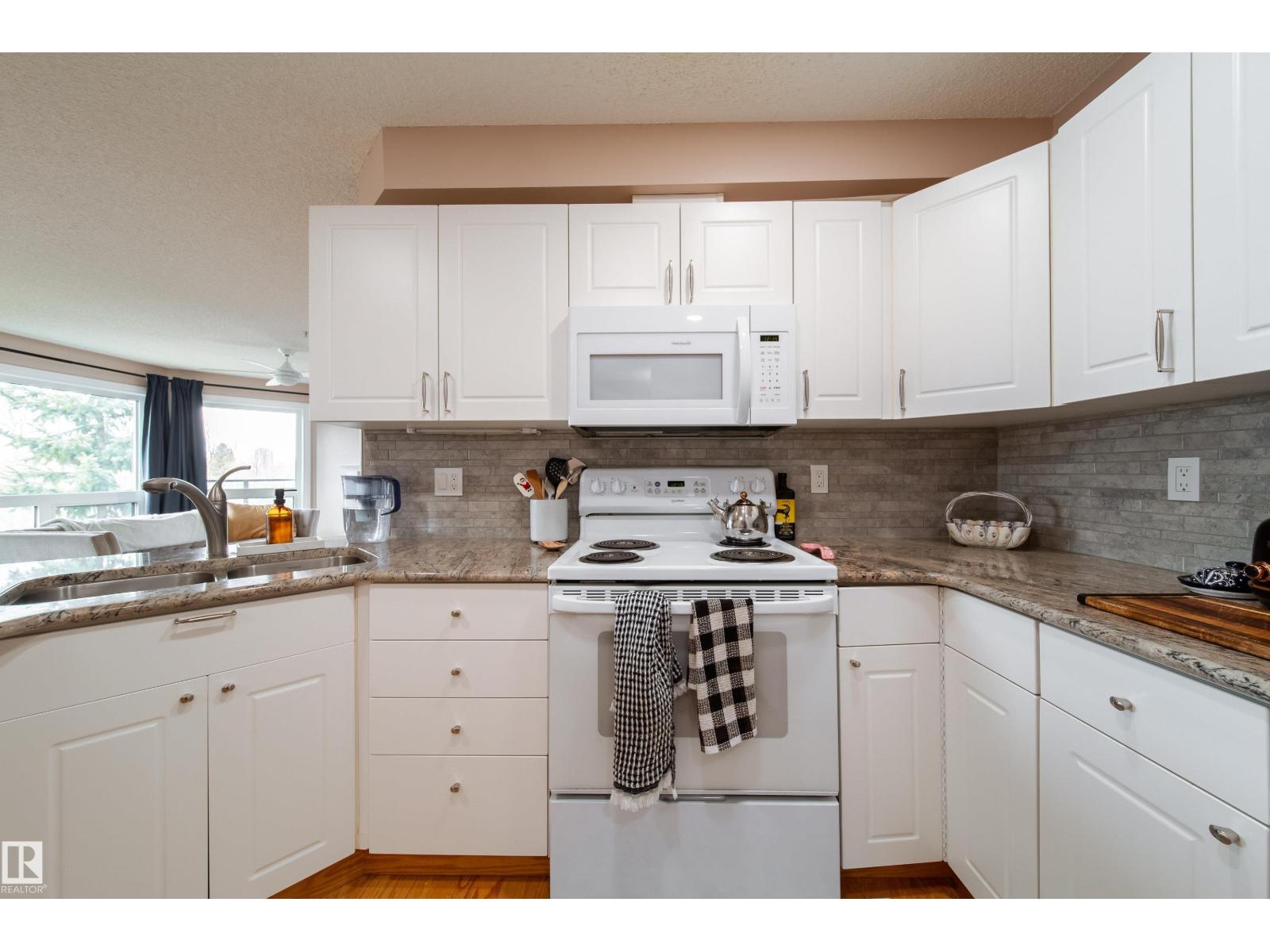 #409 7839 96 St Nw, Edmonton, Alberta  T6C 4R4 - Photo 8 - E4478566