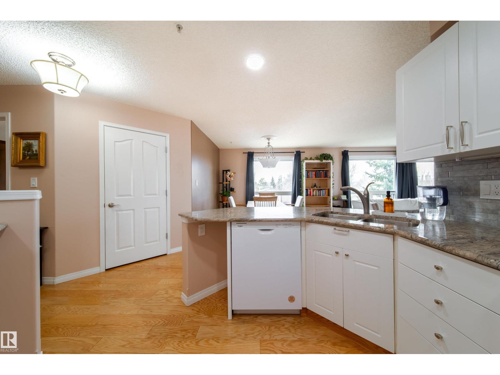 #409 7839 96 St Nw, Edmonton, Alberta  T6C 4R4 - Photo 9 - E4478566