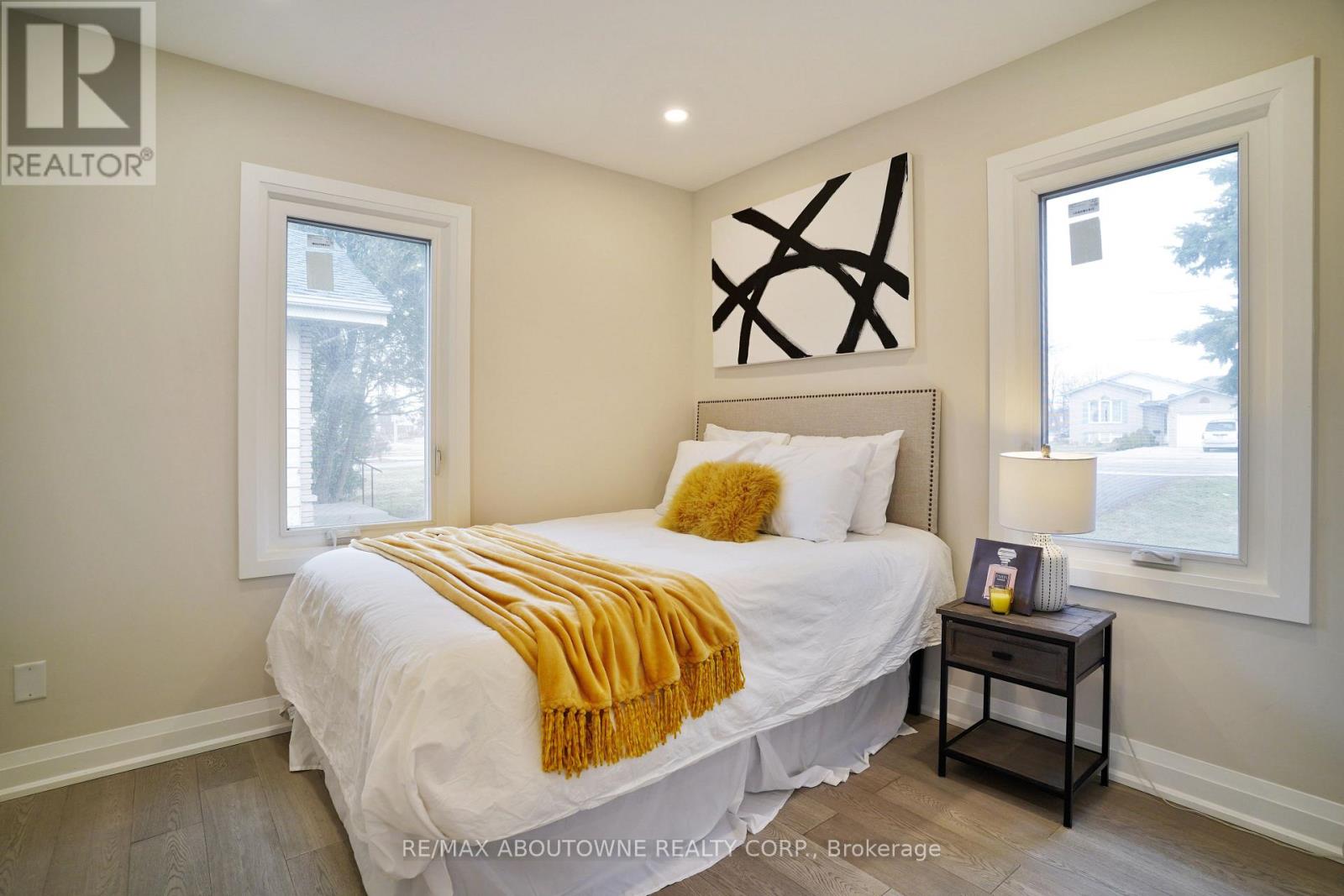 96 Mohawk Road E, Hamilton, Ontario  L9A 2G9 - Photo 21 - X12906622