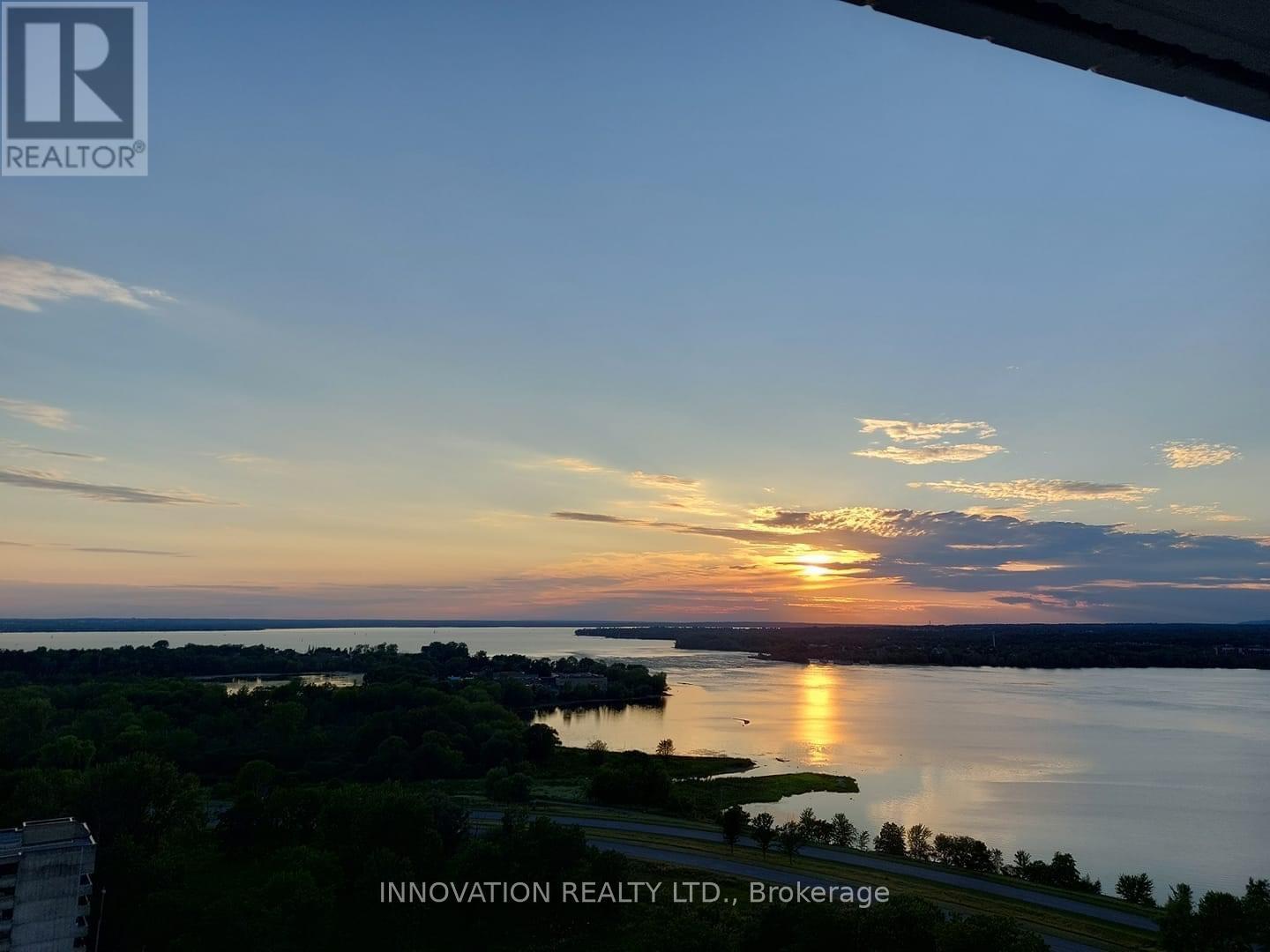 1810 - 1081 Amleside Drive, Ottawa, Ontario  K2B 8C8 - Photo 7 - X12905642