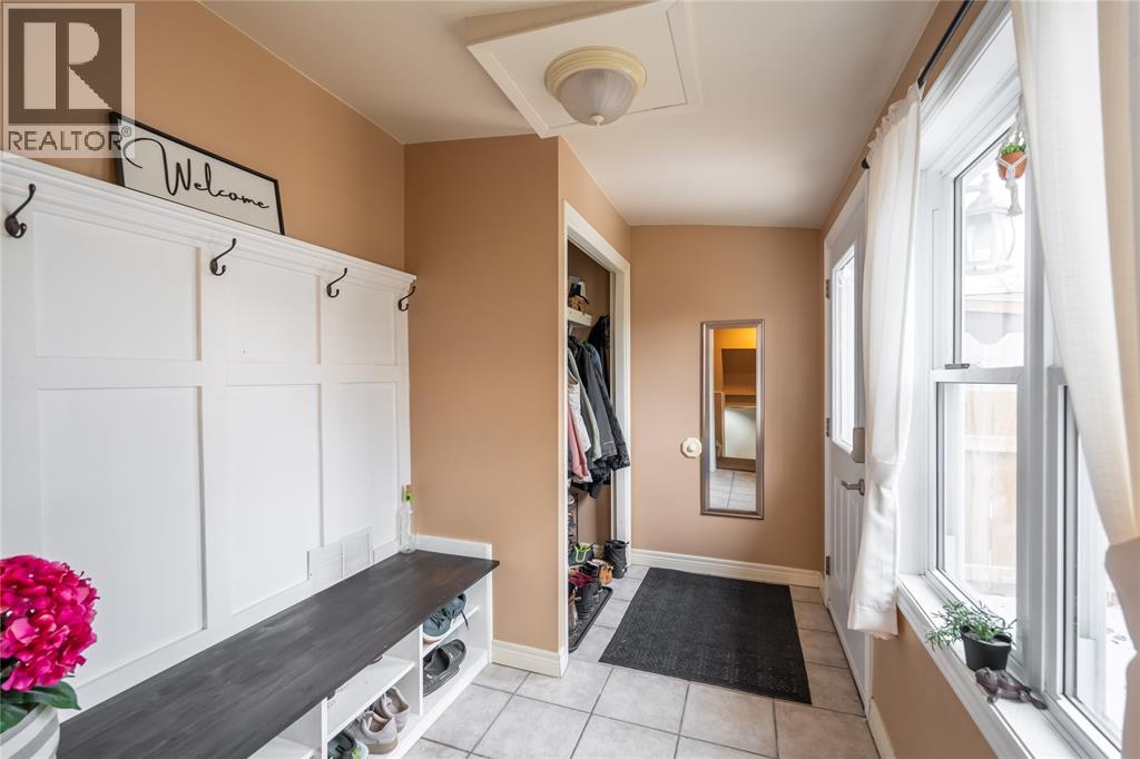 406 Devine Street, Sarnia, Ontario  N7T 1V5 - Photo 14 - 26005810