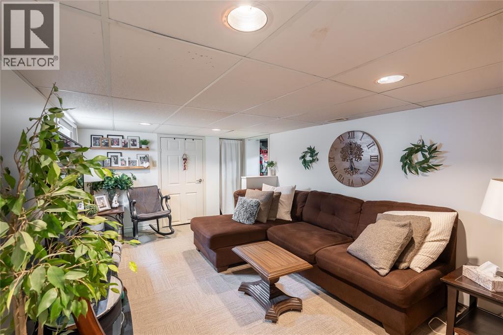 406 Devine Street, Sarnia, Ontario  N7T 1V5 - Photo 25 - 26005810