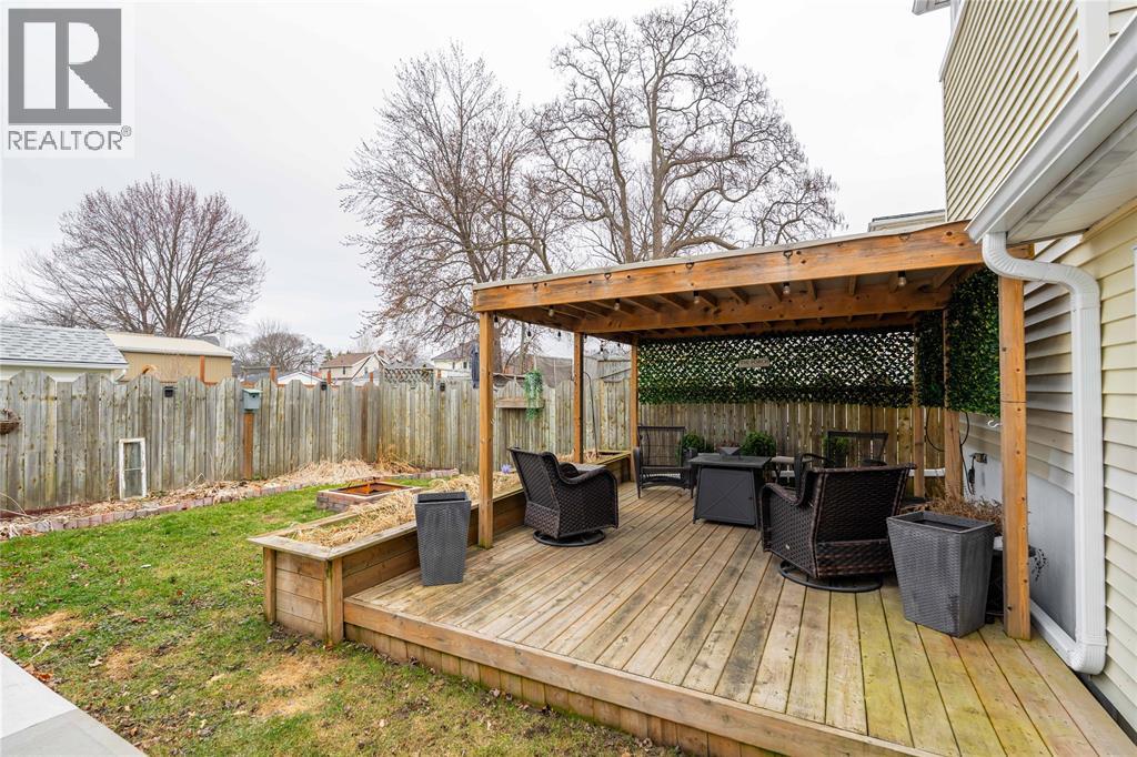 406 Devine Street, Sarnia, Ontario  N7T 1V5 - Photo 29 - 26005810