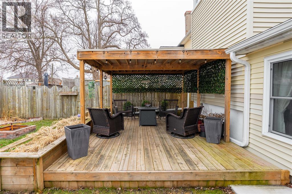 406 Devine Street, Sarnia, Ontario  N7T 1V5 - Photo 30 - 26005810