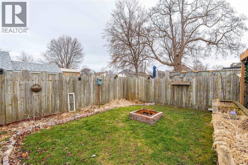 406 Devine Street, Sarnia, Ontario  N7T 1V5 - Photo 33 - 26005810