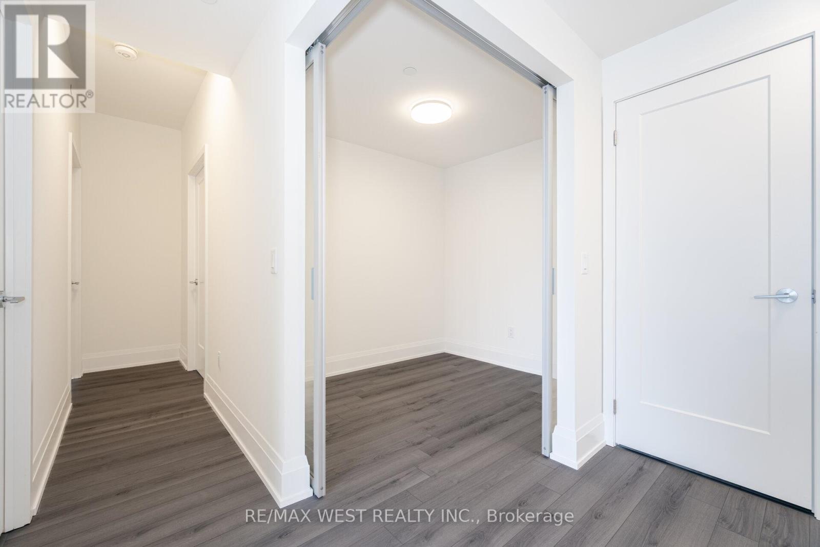 1204 - 89 Church Street, Toronto, Ontario  M5C 0B7 - Photo 20 - C12906650