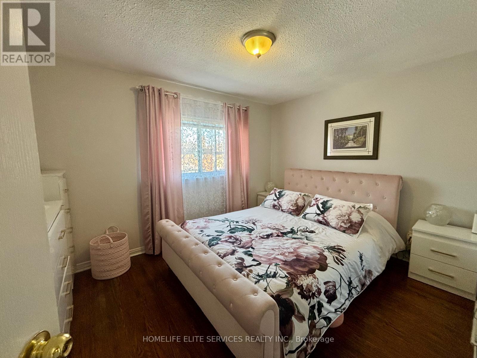 33 Robbinstone Drive, Toronto, Ontario  M1B 2C4 - Photo 21 - E12906662