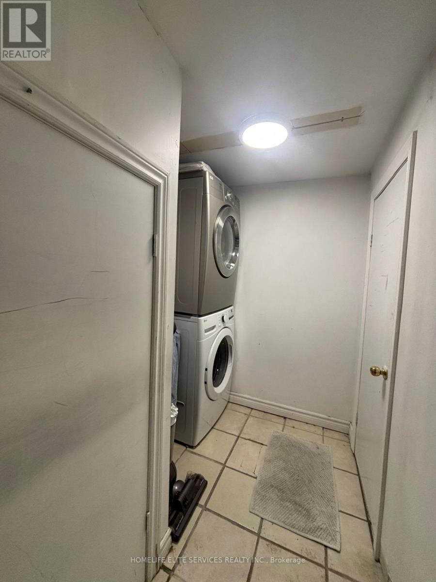 33 Robbinstone Drive, Toronto, Ontario  M1B 2C4 - Photo 41 - E12906662