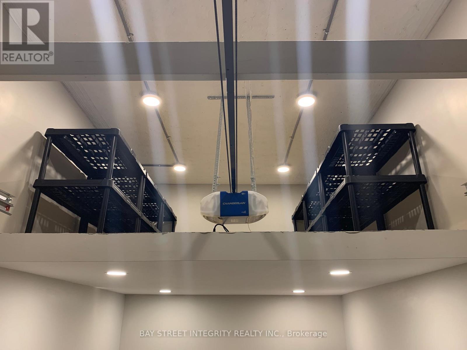 12 Combermere Drive, Toronto, Ontario  M3A 2W3 - Photo 33 - C12905264