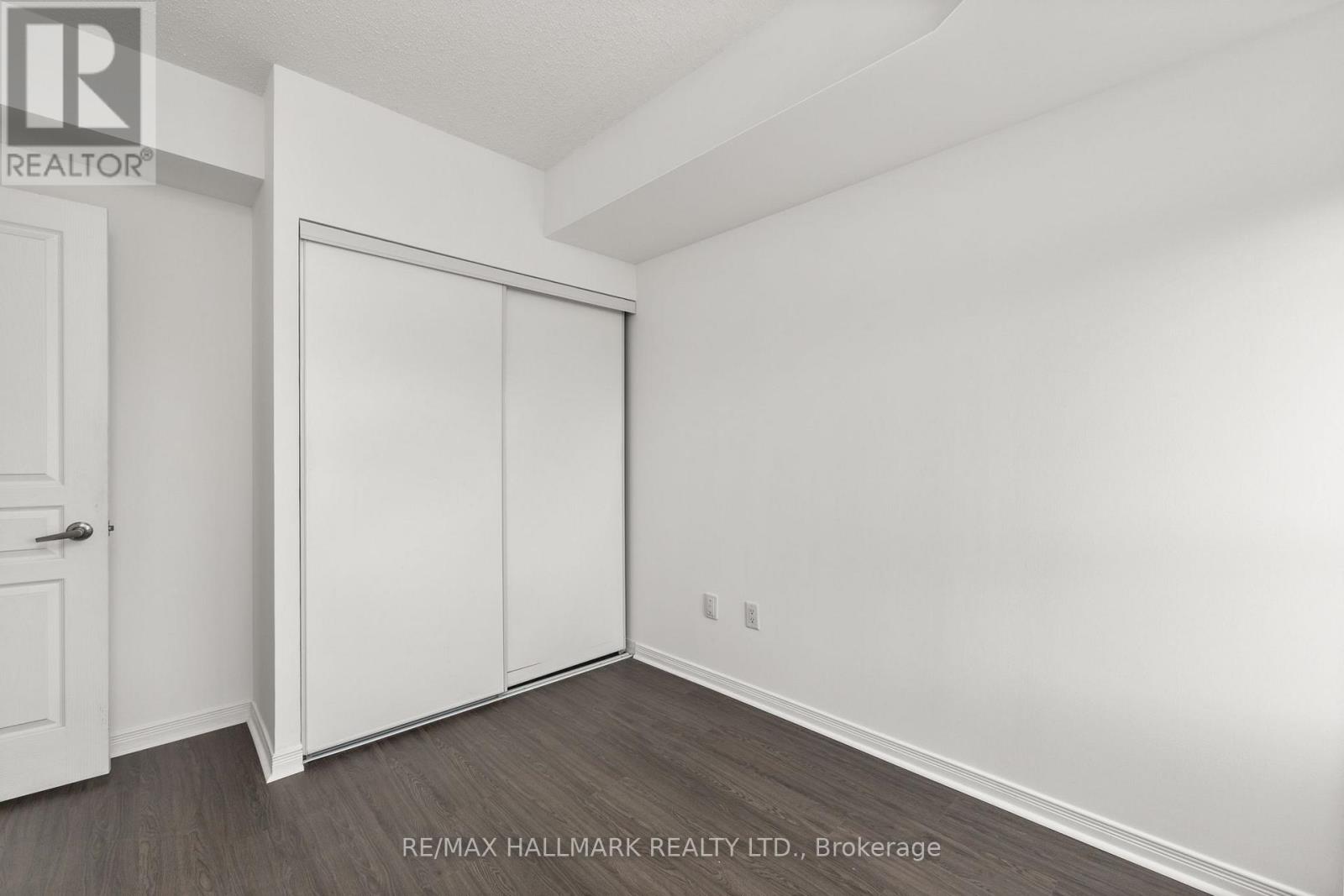 519 - 2495 Dundas Street W, Toronto, Ontario M6P 1X4 - Photo 29 - W12897698