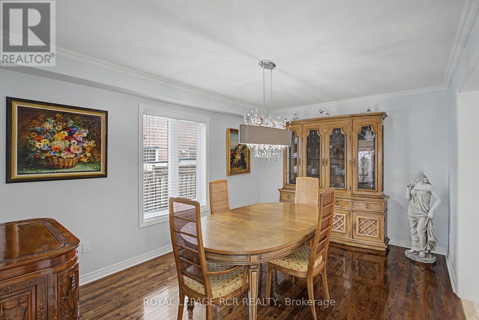 325 Harry Beer Court, Newmarket, Ontario  L3Y 8M2 - Photo 10 - N12906658