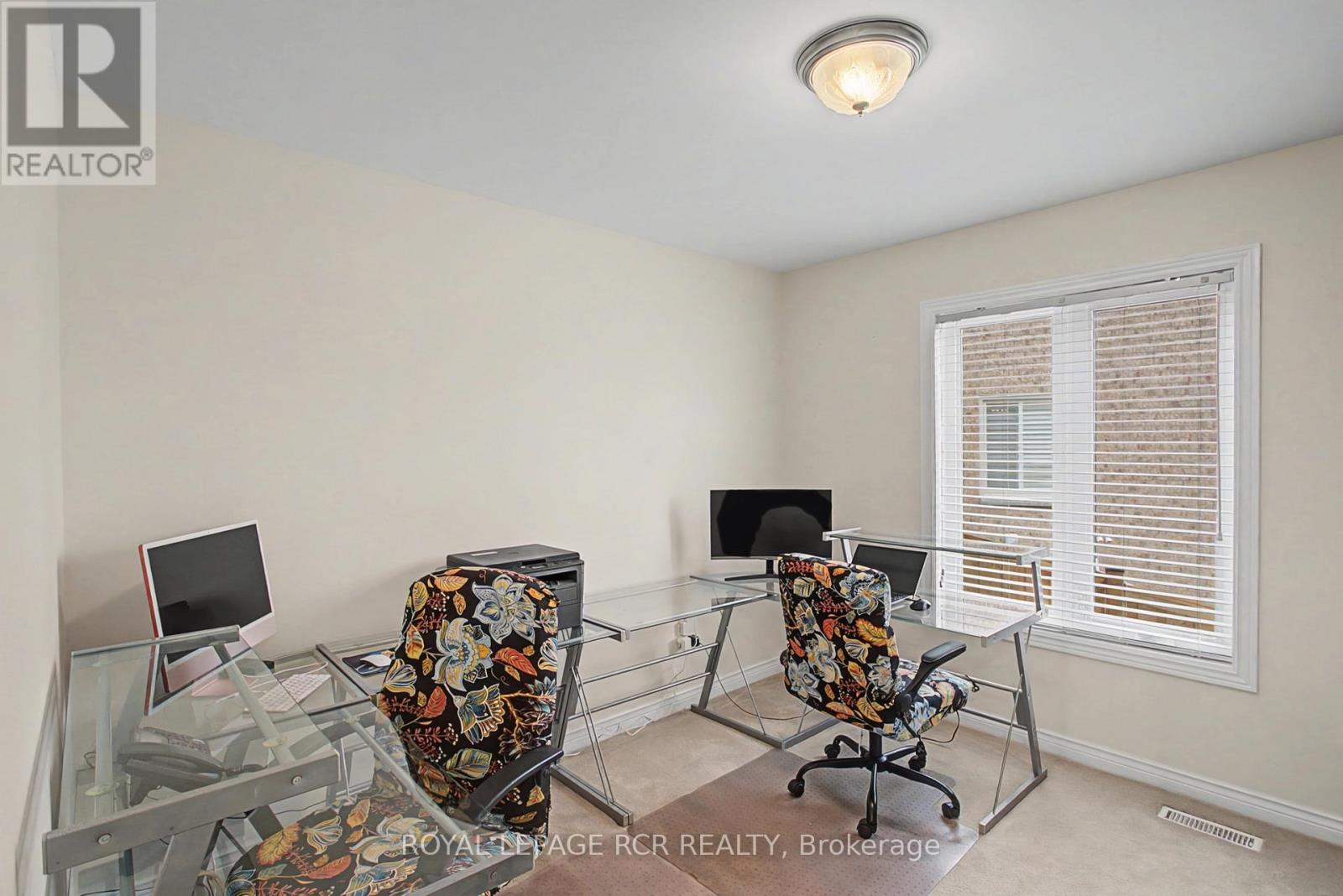 325 Harry Beer Court, Newmarket, Ontario  L3Y 8M2 - Photo 18 - N12906658