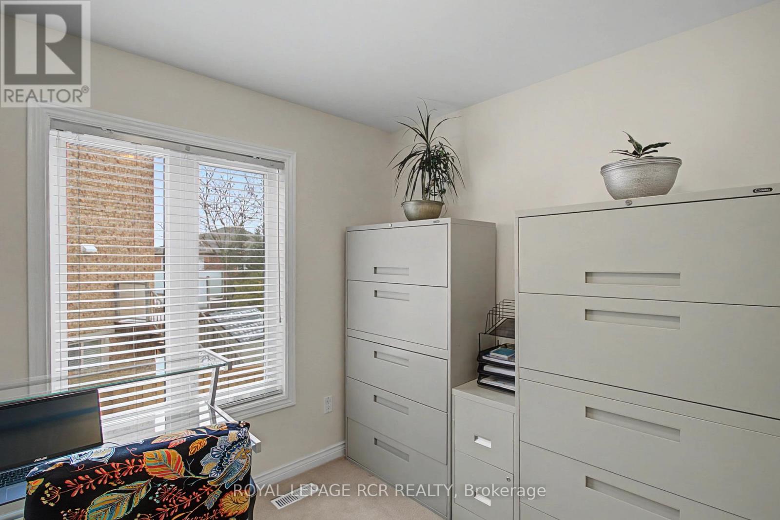 325 Harry Beer Court, Newmarket, Ontario  L3Y 8M2 - Photo 19 - N12906658