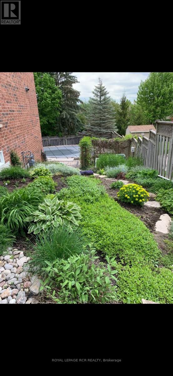 325 Harry Beer Court, Newmarket, Ontario  L3Y 8M2 - Photo 46 - N12906658