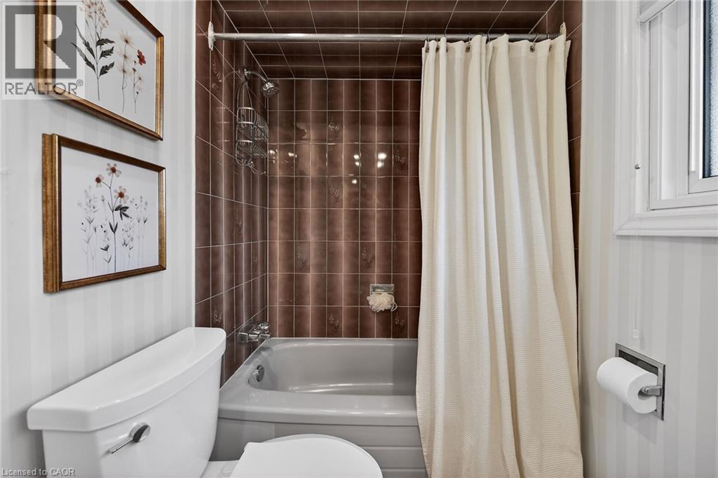 17 Cammay Avenue, Dundas, Ontario  L9H 6M4 - Photo 30 - 40813905