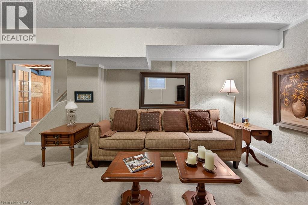 17 Cammay Avenue, Dundas, Ontario  L9H 6M4 - Photo 33 - 40813905