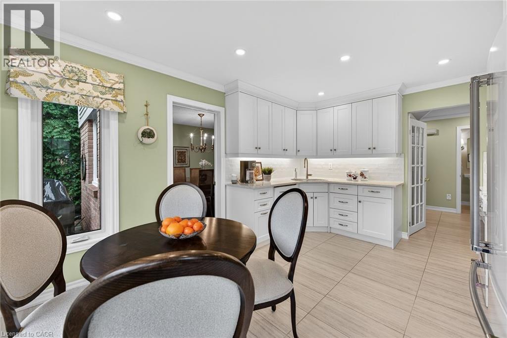 17 Cammay Avenue, Dundas, Ontario  L9H 6M4 - Photo 6 - 40813905