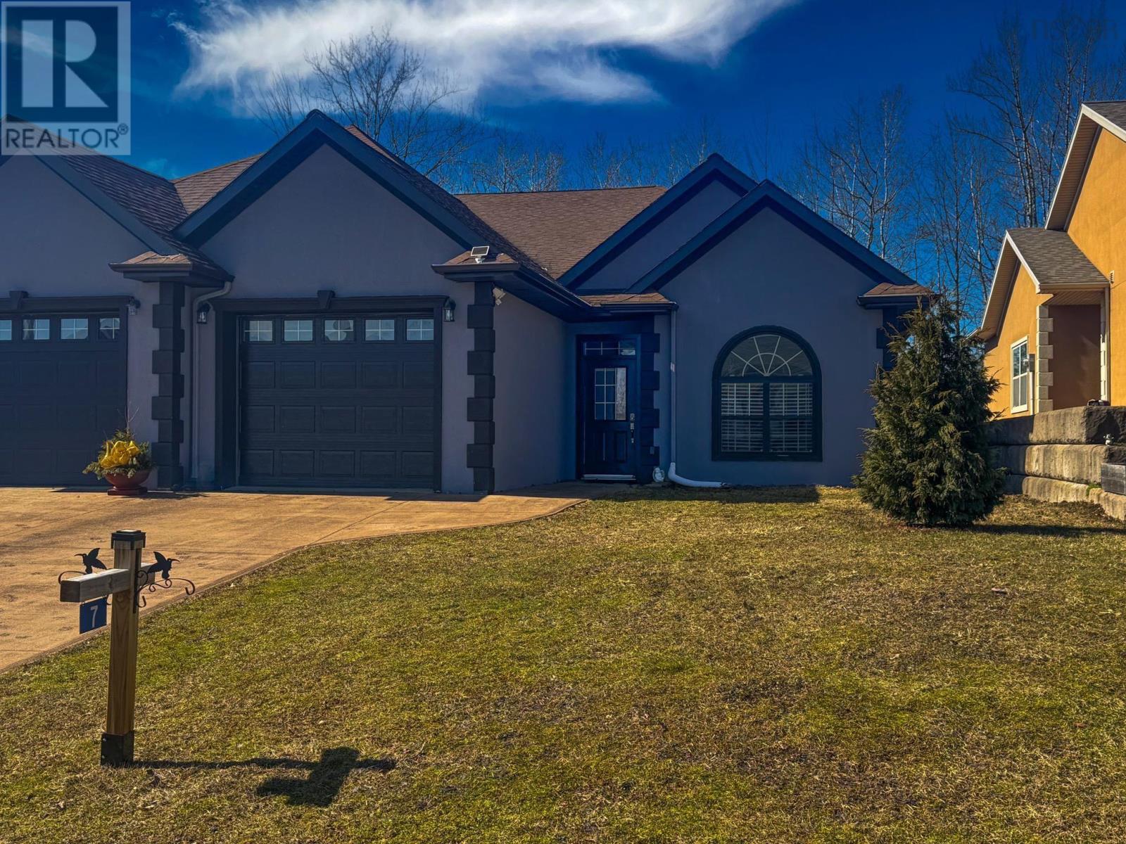 7 Bona Crescent, Enfield, Nova Scotia