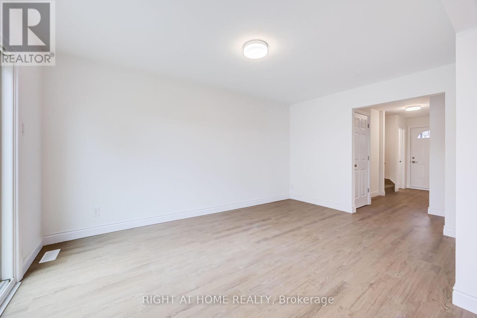 6 - 2687 Bromsgrove Road, Mississauga, Ontario  L5J 4C6 - Photo 12 - W12906656