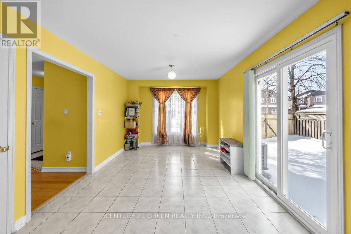 45 Dolphin Song Crescent, Brampton, Ontario  L6R 2A7 - Photo 20 - W12906672