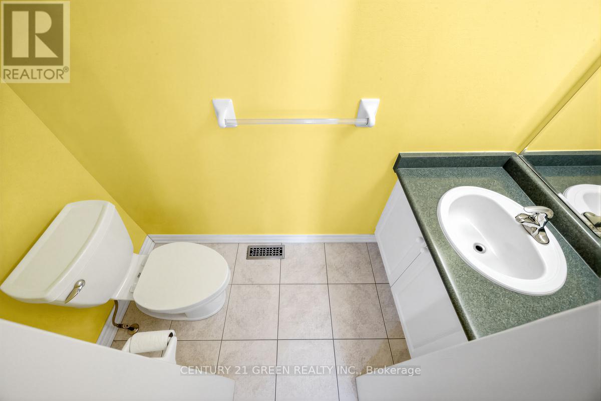 45 Dolphin Song Crescent, Brampton, Ontario  L6R 2A7 - Photo 23 - W12906672