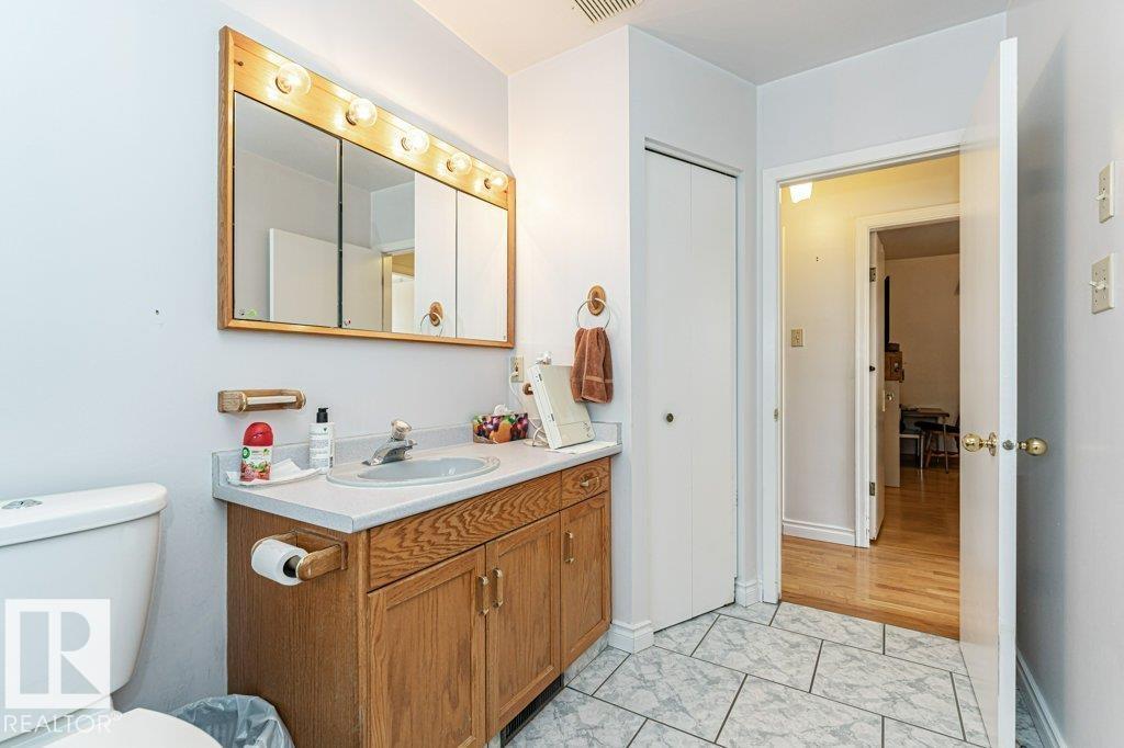 10516 75 Av Nw, Edmonton, Alberta  T6E 1J4 - Photo 19 - E4478571