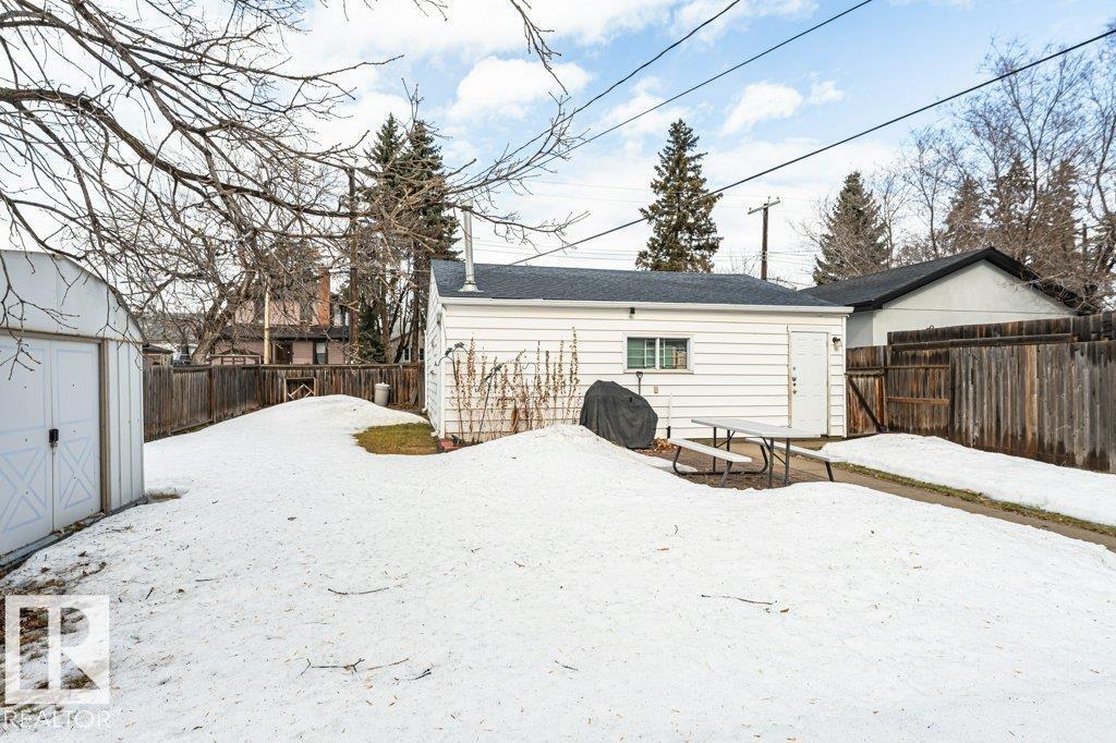 10516 75 Av Nw, Edmonton, Alberta  T6E 1J4 - Photo 38 - E4478571